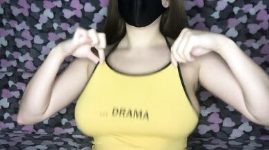 Busty teen showing off her big natural tits and perfect ass
