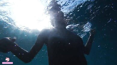 Naked mermaid let me swim with her and I filmed her