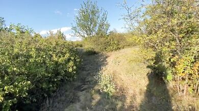 The first date with a girl from Tinder ended in sex in nature! POV