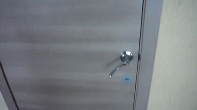 Quickly fucked a friend's mother at the hotel while her son was on an excursion