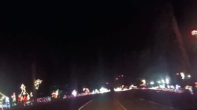 MOST BEAUTIFUL CHRISTMAS DECORATION I'VE EVER SEEN IN MY ENTIRE LIFE!!!