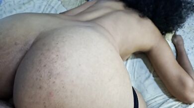 QUE RICO QUE RICO no pares de meterlo sigue sigue!!!
