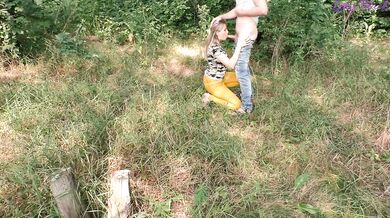 Quickie Fuck with Stranger in Park - Outdoor Cum in Mouth