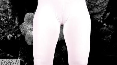 Cameltoe of a woman on fitness without underwear with pussy showing thrue