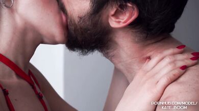 Art Porn: Back Scratching, Ass Squeezing, Long Lasting Kiss - KaterinaAmateur 4k