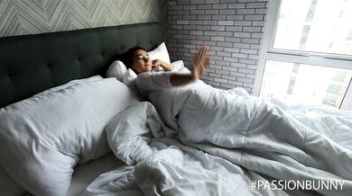 Wonderfull morning masturbation from beauty girl