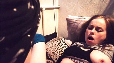 SHE JERKED OFF HER LEGS, AND THEN CUM IN FIVE MINUTES