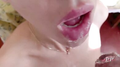 Homemade porn in a tight ass with a young beautiful wife on the kitchen tab