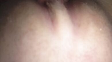 VIRGIN can't get into the hole. I ask you to put it deeper, don't feel sorry for me...