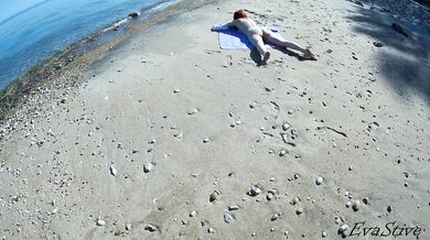 saw a sunbathing stranger and fucked her