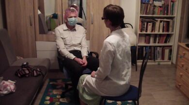 medecin´s hard handjob by young russian doctor