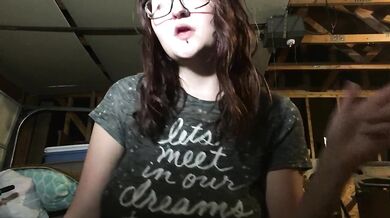 Hot Teen Babe Smokin In Garage