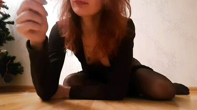 Enjoying huge dildos with double penetration / Multiple squirt orgasms