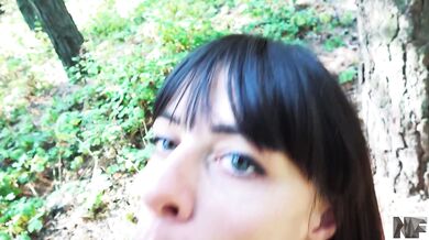 Public sex in a parc,she loves deepthroat and anal sex.