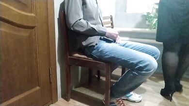 Stranger Woman in the Waiting Room Handjob to me