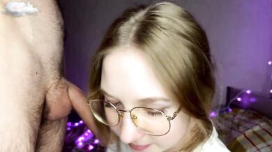 Teen pussy instructor teaches how to put cock in her hole ! 18 y.o.