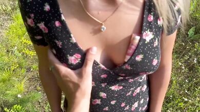 Met a hot student in the woods - fucked in the mouth for money