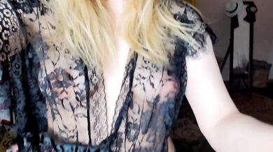 Pretty woman in sexy lingerie