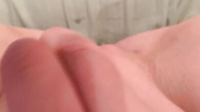 Jerking off in a small mirror