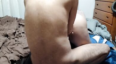 ぽっちゃり熟女妻の巨尻に生ハメ