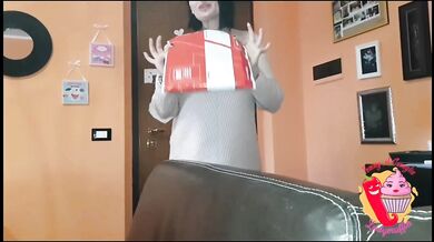 My new neighbor receives a warm gift