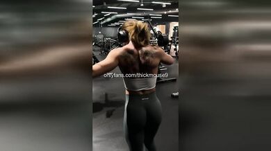 18yo Gangbang Slip Caught on TikTok Live Fail