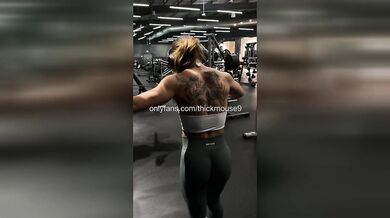18yo Gangbang Slip Caught on TikTok Live Fail