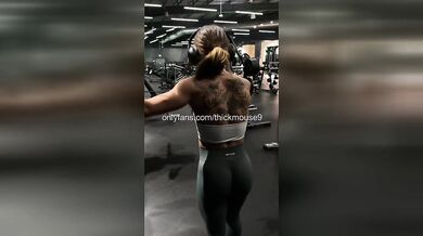 18yo Gangbang Slip Caught on TikTok Live Fail