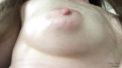 the perfect movement of bouncing, shaking and playing Boobs