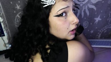 18 years old goth stepsister make me cum inside her pussy- Mey Mey