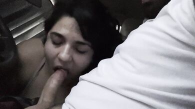 Getting parking lot head from college Tinder slut