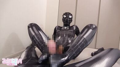I had sex wearing a full-body tights, but it was difficult...