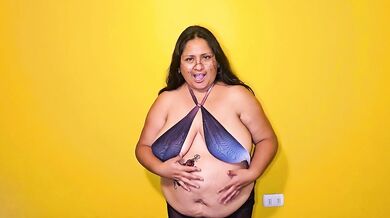 Using my belly to get cum