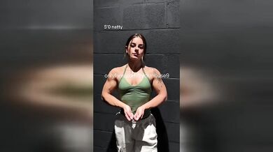 TikTok Live Gym Gangbang: 5 Strangers Breed 18yo Pussy