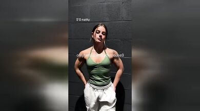 TikTok Live Gym Gangbang: 5 Strangers Breed 18yo Pussy