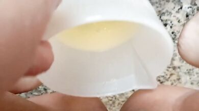 A very long pee almost 700 ml