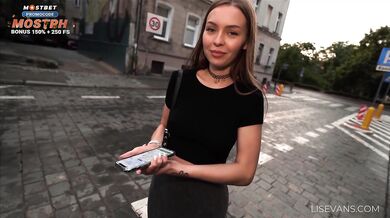 Met a beautiful girl on the street and invited her to my place.