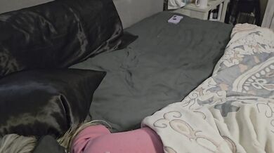 Fucking my hot milf girlfriend while shes waiting for me to undress her and eat my cum