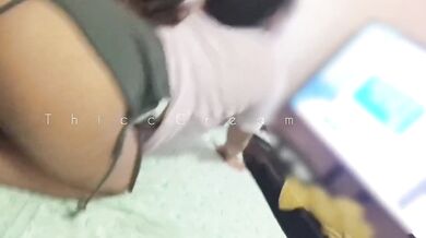 “Putok Mo Sa Loob” Thick Teen In Booty Shorts Is Not Afraid To Get Pregnant