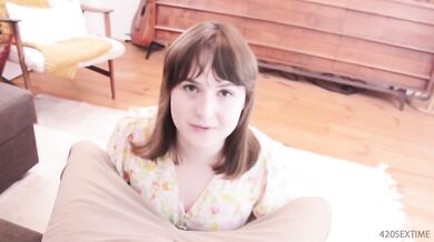 Sharing Your Innocent Girlfriend's Pussy