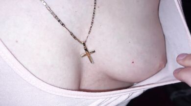 POV Downblouse Blowjob