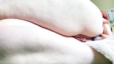 Fucking my slutty ass to warm up for big cock