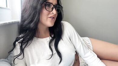 Sister's Best Friend Wants Sex ~ Serena Sterling ~ Household Fantasy ~ Scott Stark