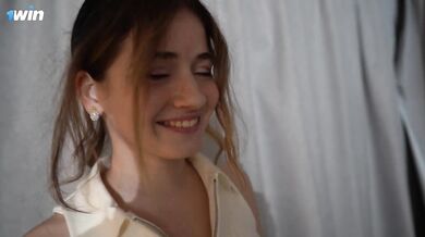 EMMA FIORE debuts her NEW boyfriend - Knock Knock Special