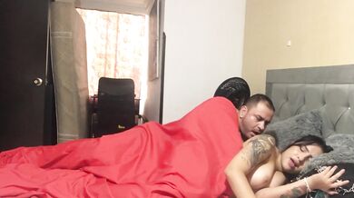 My hot friend masturbates her pussy in front of my husband, inciting him to fuck.