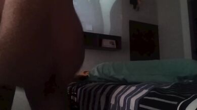 Vecina cachonda no se aguanta las ganas