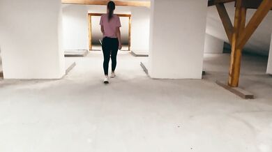 Fucked in the mouth to tears / suction in the entrance