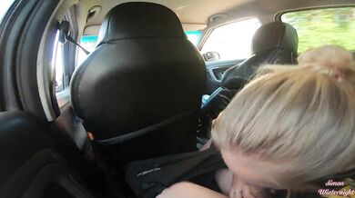 Risky Car Blowjob During Taxi Ride