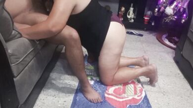 Deliciosa mamada de polla de culona madura de 70
