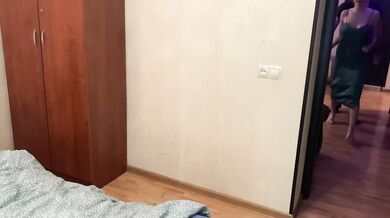 Lustful wife cheats on her husband with her lover, but instead of an orgasm she gets cum on her face